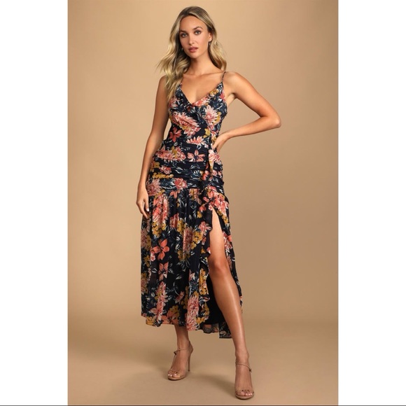 NWOT Lulu’s Stunning Soiree Navy Blue Floral Print Ruched Midi Dress - Picture 1 of 16